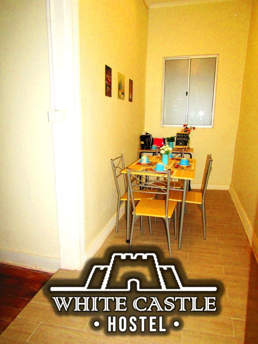 White Castle Hostel Valparaíso Extérieur photo