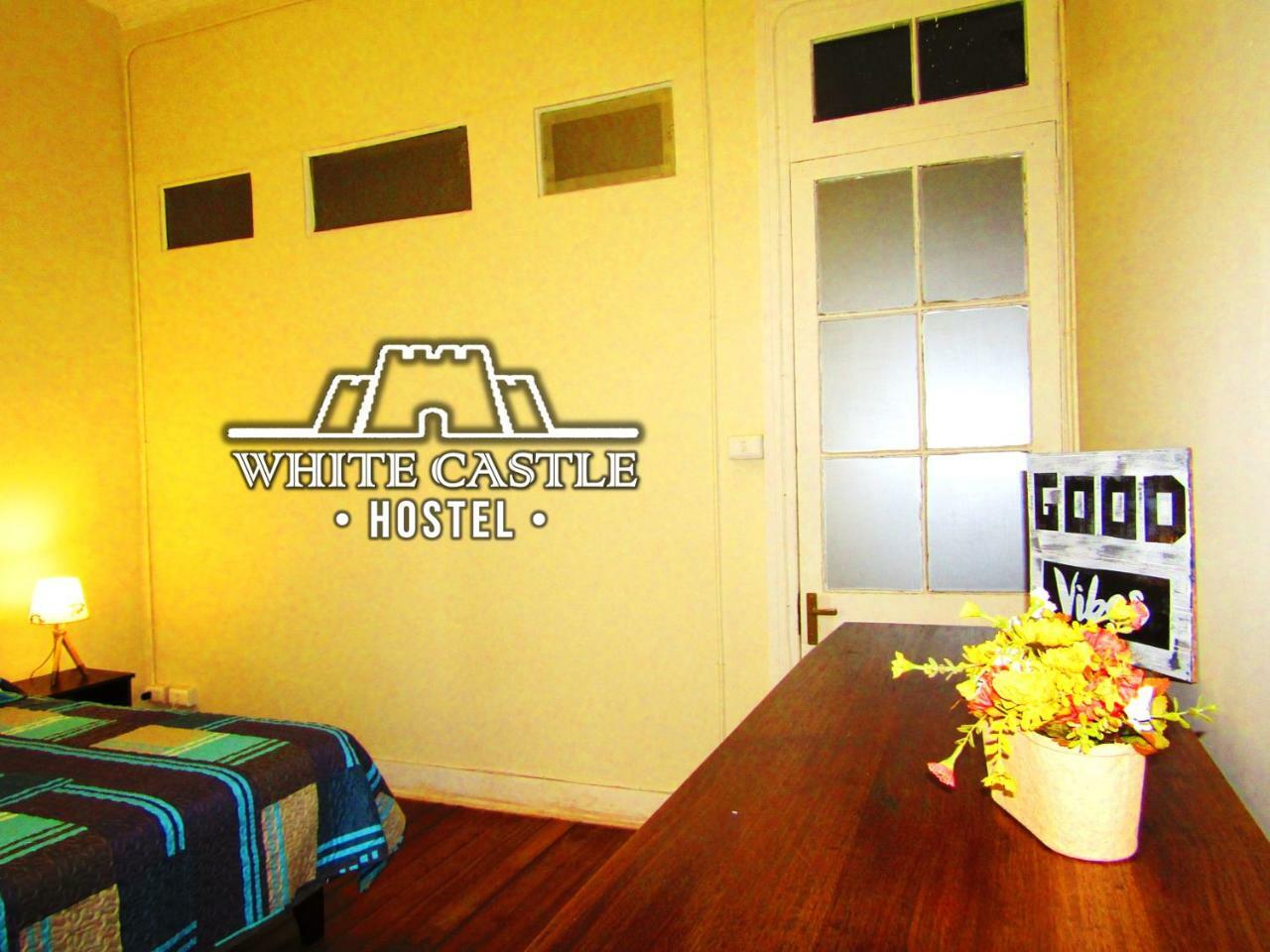 White Castle Hostel Valparaíso Extérieur photo