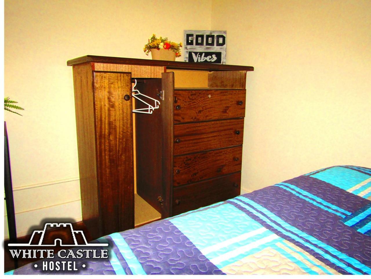 White Castle Hostel Valparaíso Extérieur photo