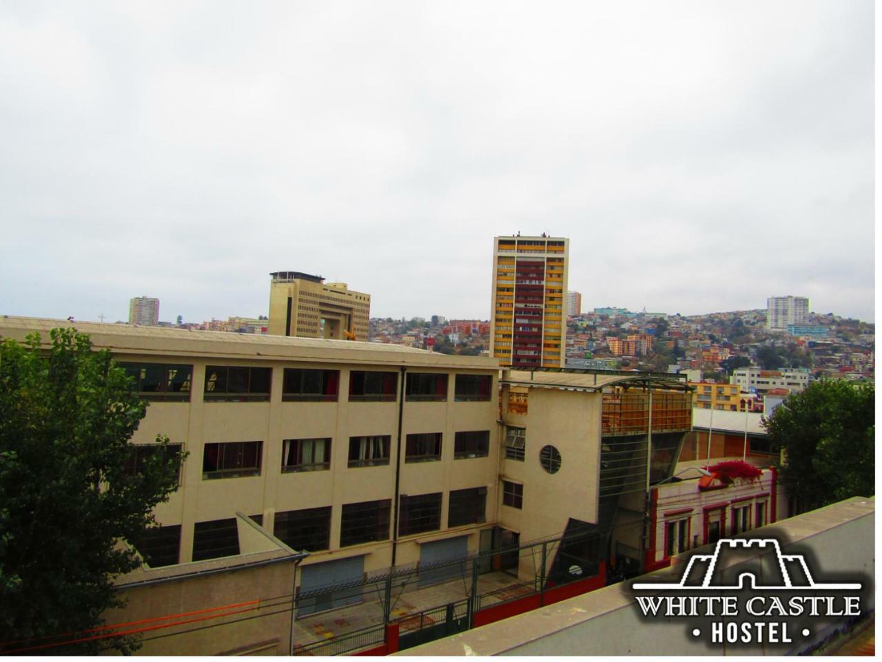 White Castle Hostel Valparaíso Extérieur photo